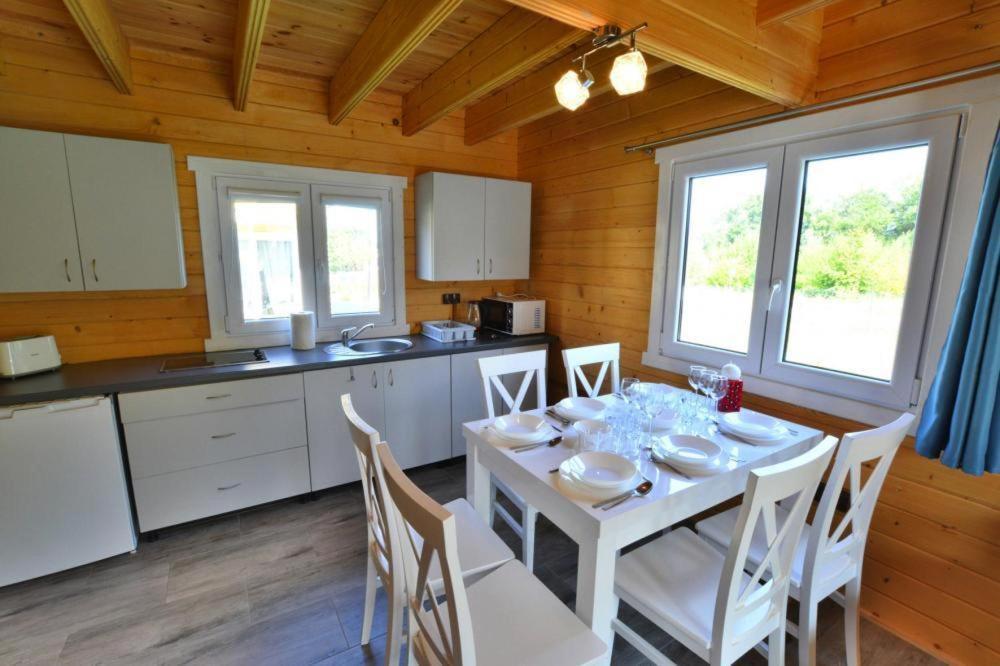 Holiday Resort, Ustronie Morskie Εξωτερικό φωτογραφία